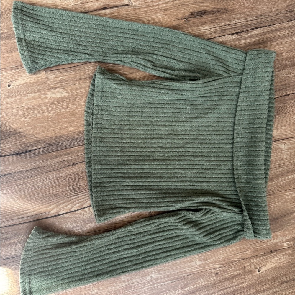 Olive Green Ribbed Women's Sweater - Picture 4 of 5